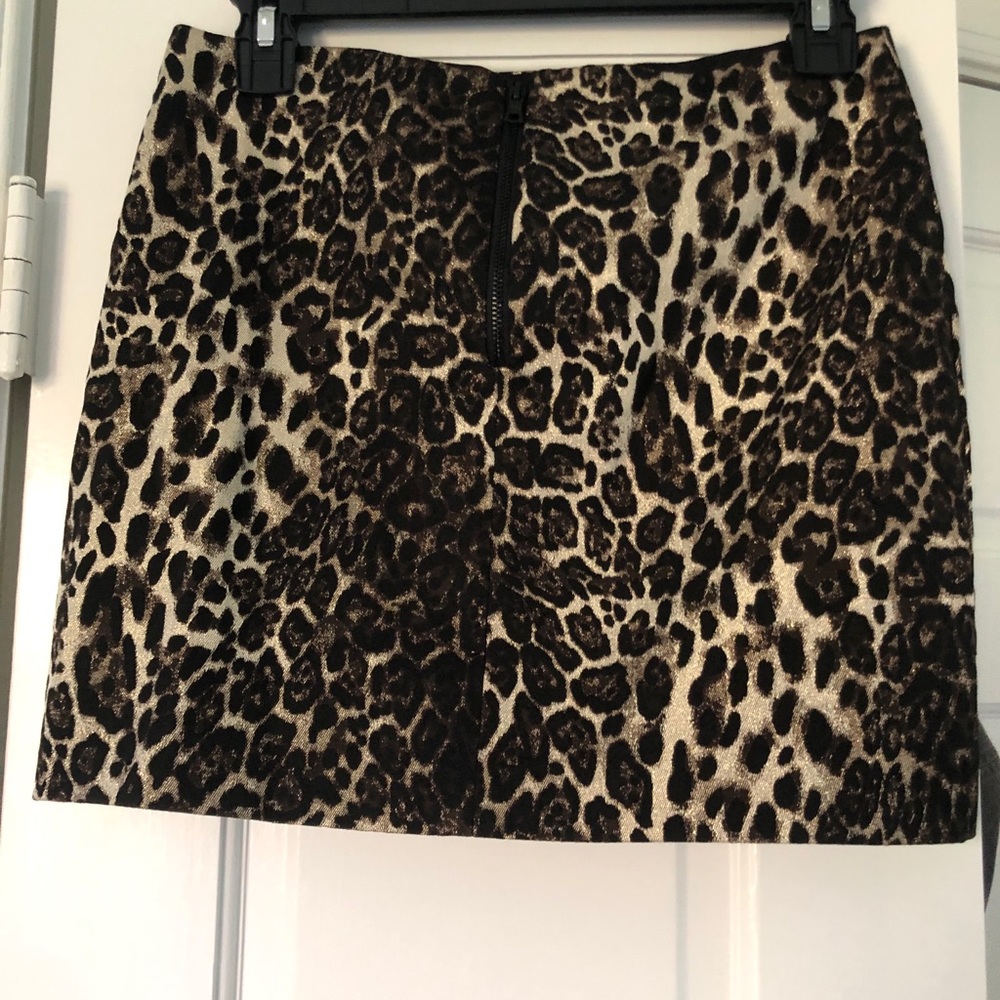 COPY - Alice + Olivia Leopard Mini Skirt - Picture 4 of 7